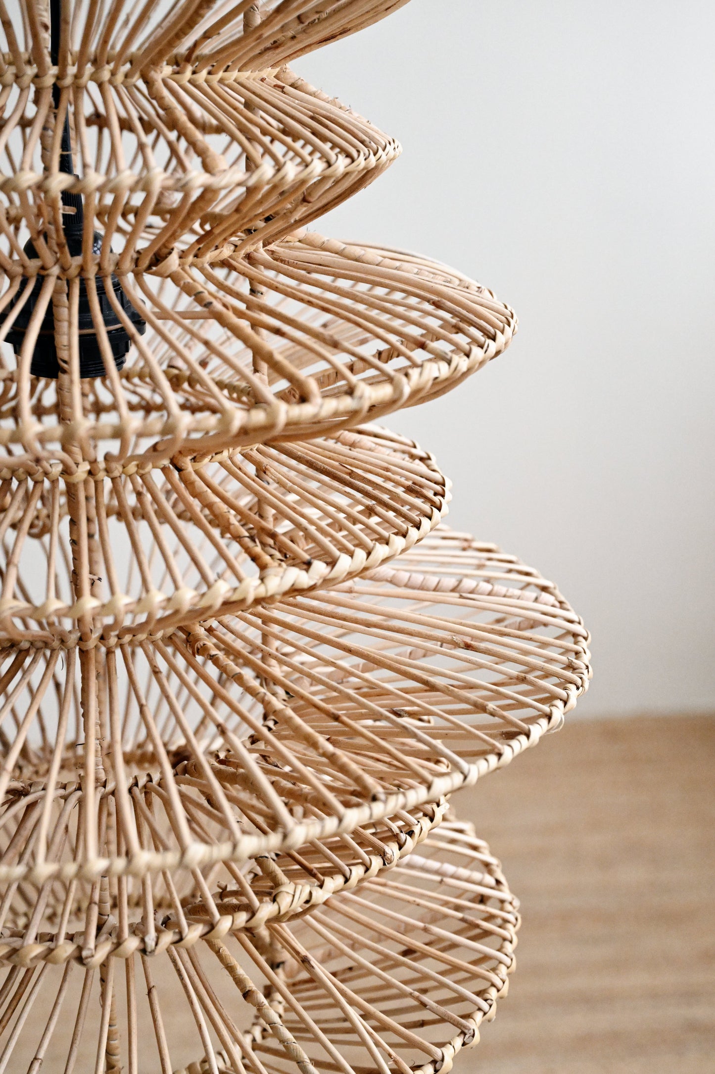Hive Rattan Pendant Lamp